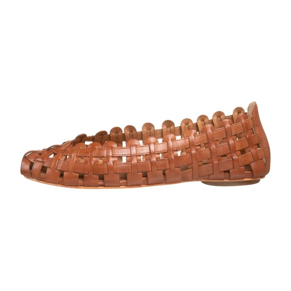 Corso Como Women's Brown Leather Woven Round Toe Flats. Size 6. - Picture 8 of 9